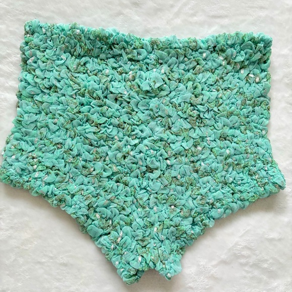 FREE PEOPLE Intimately Scrunch It Up Shorts--NEW--XS - Picture 6 of 10